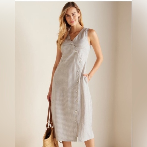 Soft Surroundings Dresses & Skirts - Soft Surroundings Chasia Dress Size Elegant Sleeveless Striped V Neck M NWT